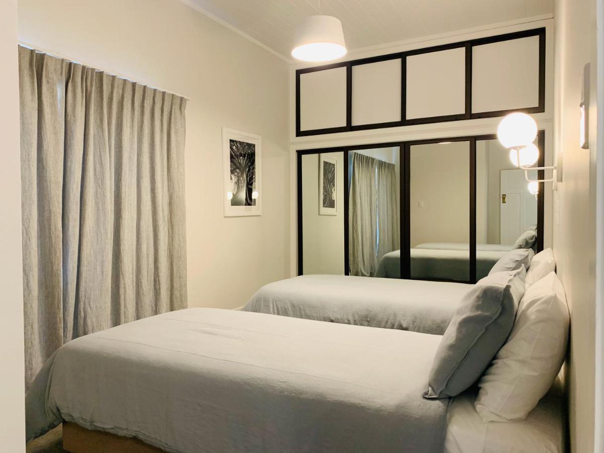 9 The Strand - New Pricing! Russell Bagian luar foto